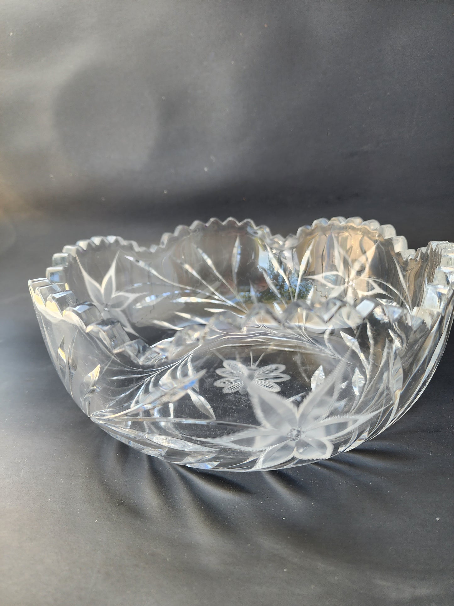 ABP crystal bowl hand cut glass mouth blown Ideal