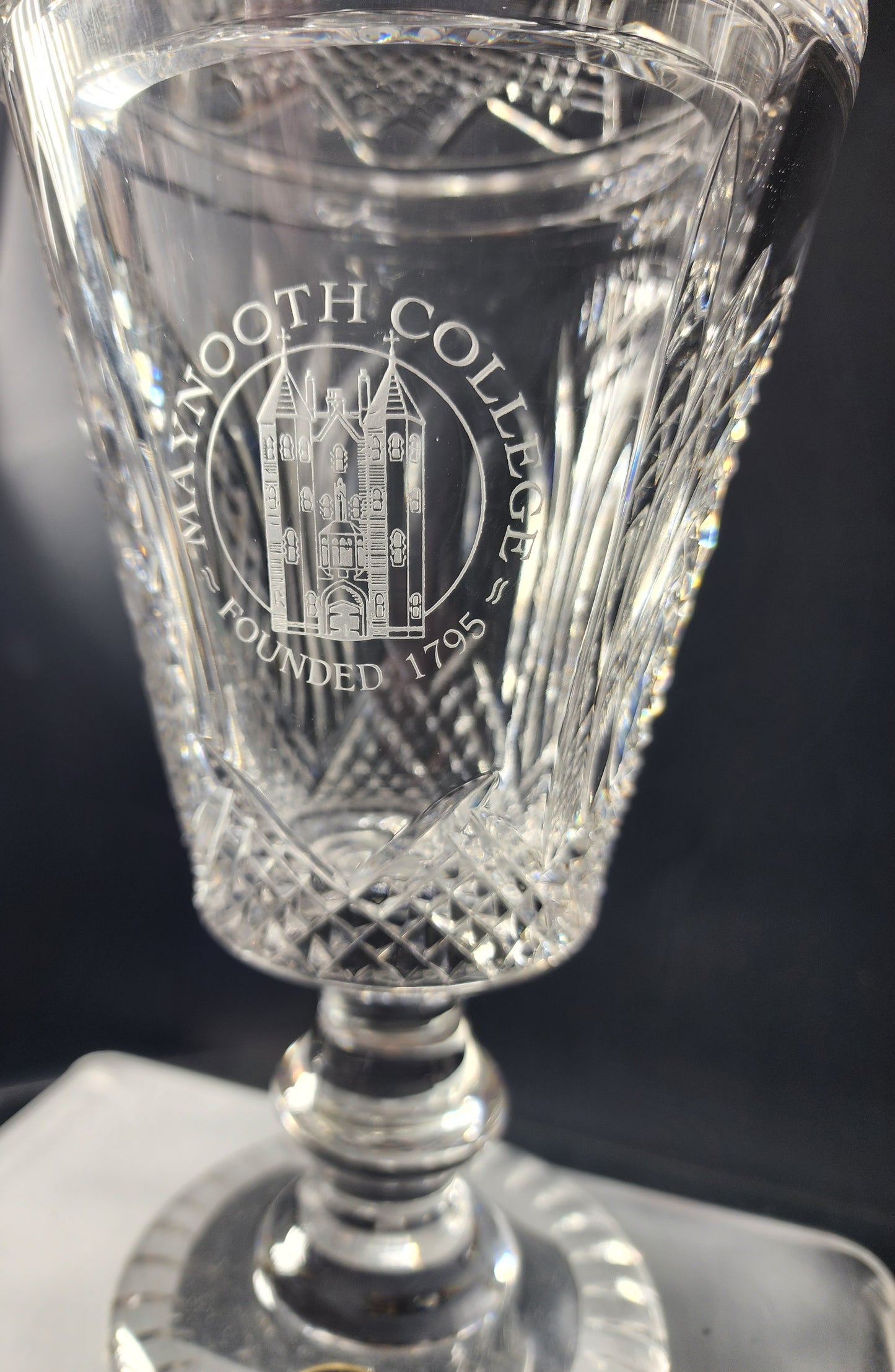 Hand Cut 24% lead crystal Award Dublin Maynooth college jar with lid