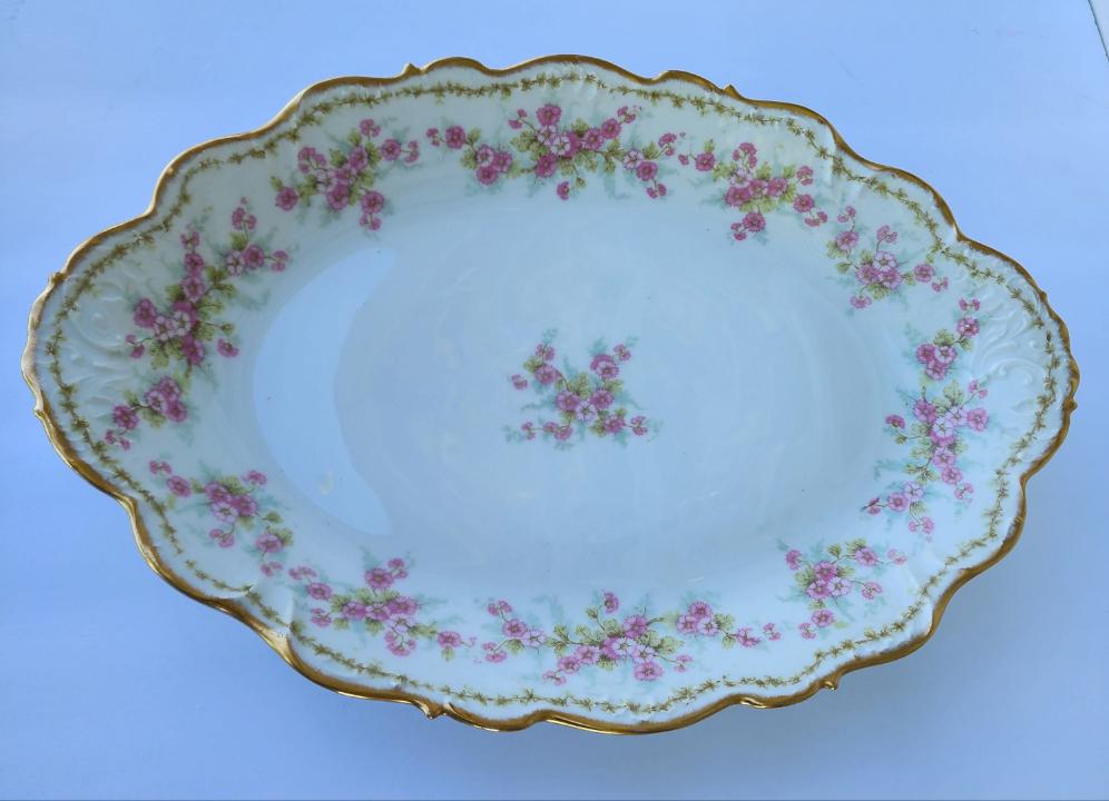 フランスブロカント お皿2枚 Limoges 2枚あり！ショワジールロワ窯BORDEAUX平皿（直径22.5cm