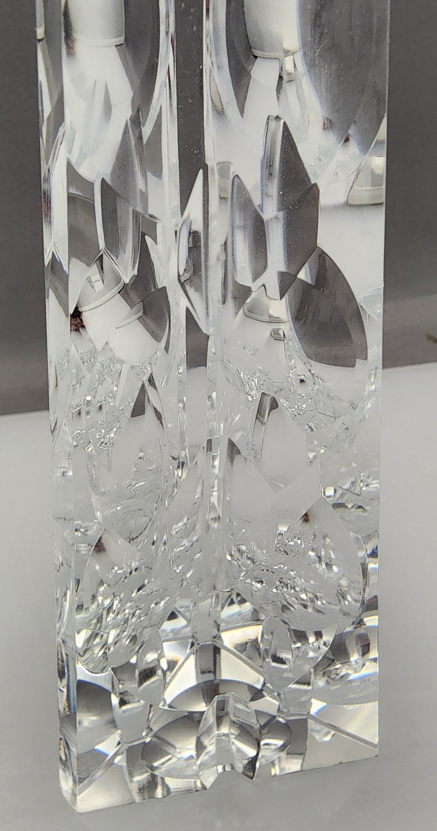 Cut Glass art oblisk optical sculpture signed