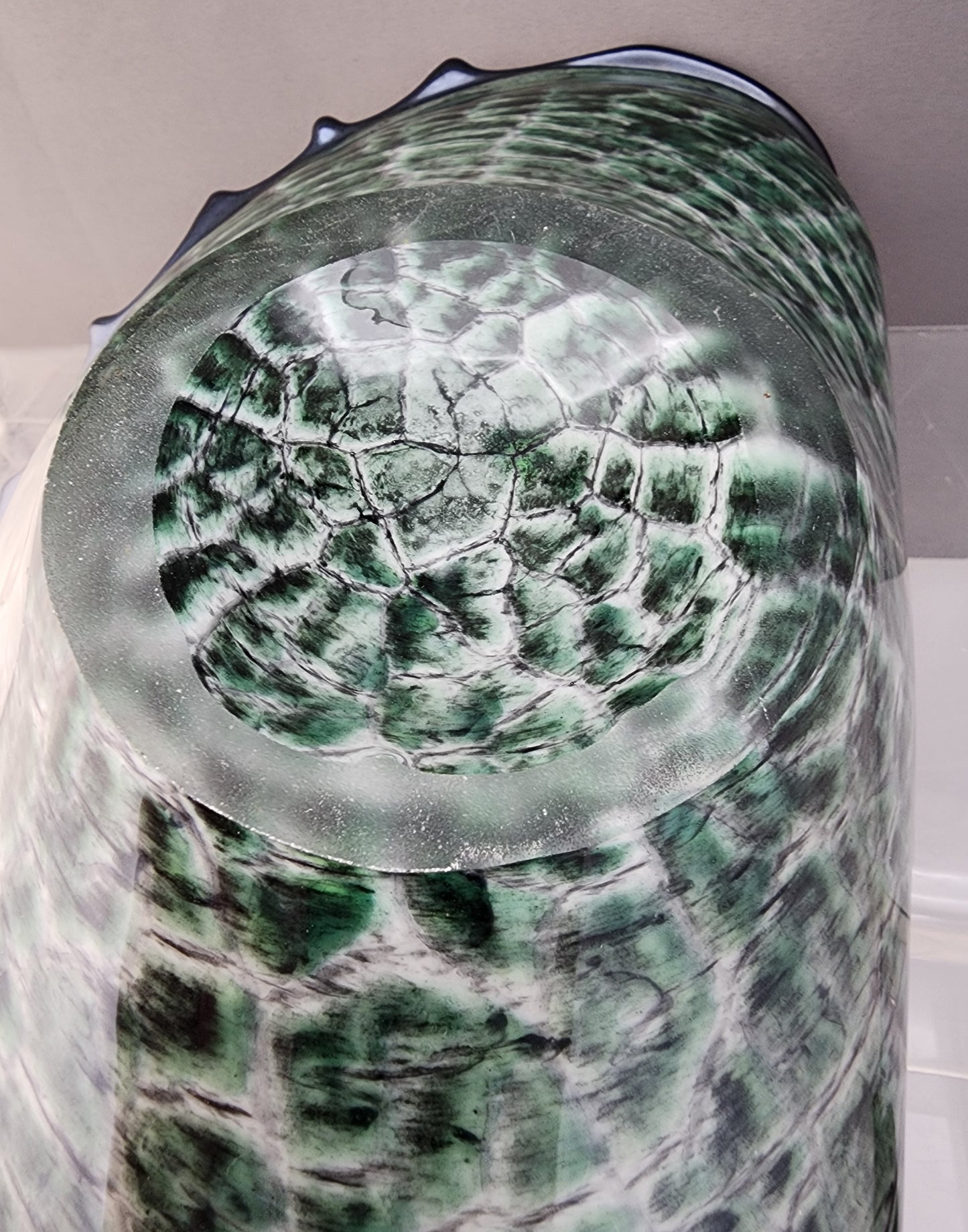 Murano Art glass green shell dish