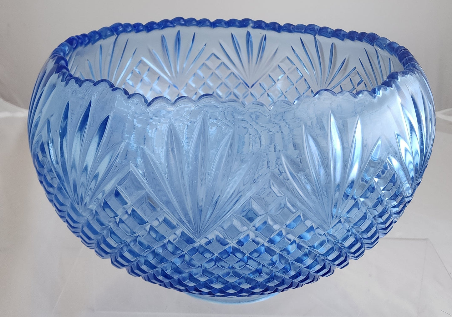 L E Smith Glass blue punch bowl