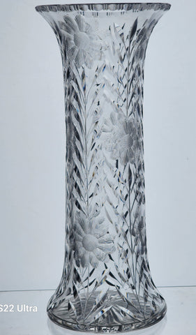 Cut glass vase antique Dorflinger?