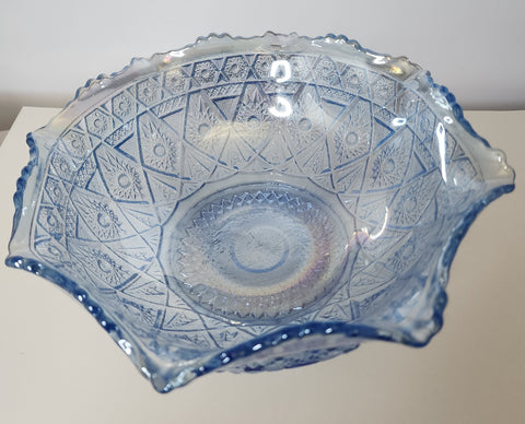 L E Smith Glass blue iridescent crimped bowl