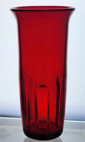 Red glass vase 3 groves AUCTION