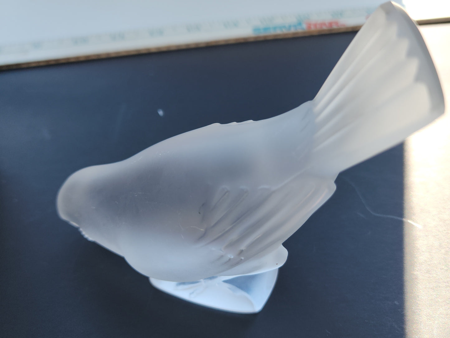 Lalique signed Frosted glass sparrow bird