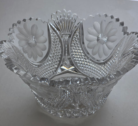 Cut glass bowl American brilliant period