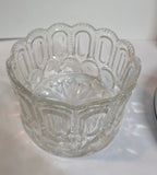 L E Smith moon and star clear Glass jaridinene