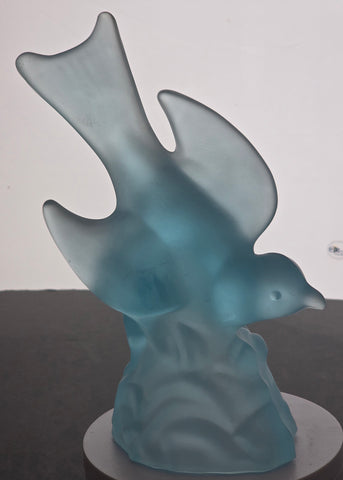 L.E SMITH flying satin glass bird