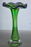 L.E Smith green Glass hand made art vase.
.