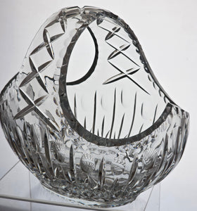 Hand cut large crystal basket 10.5 lbs Auction