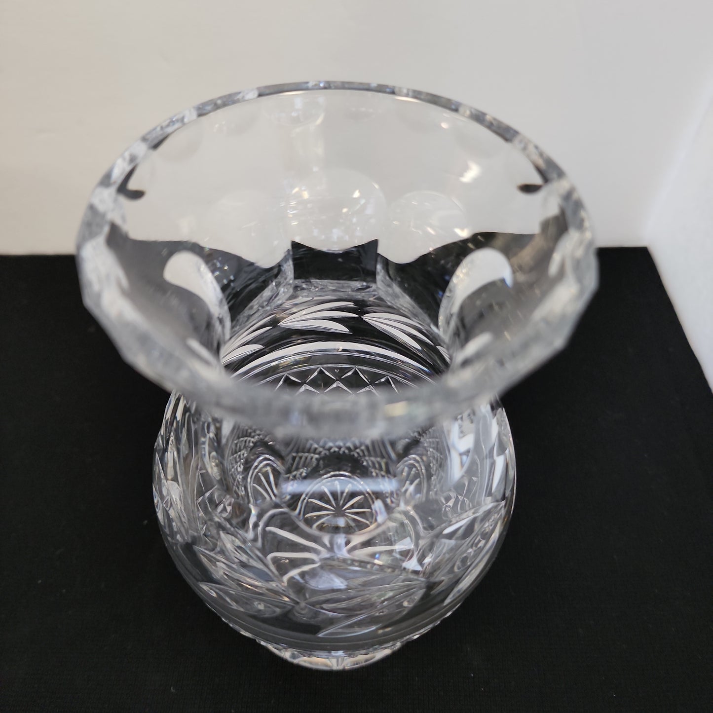 Galway crystal Signed glass vase