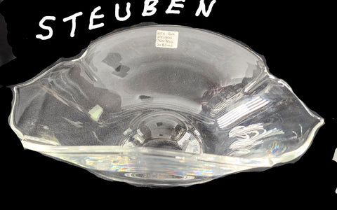 Steuben Signed calyx bowl Glass Donald Pollard