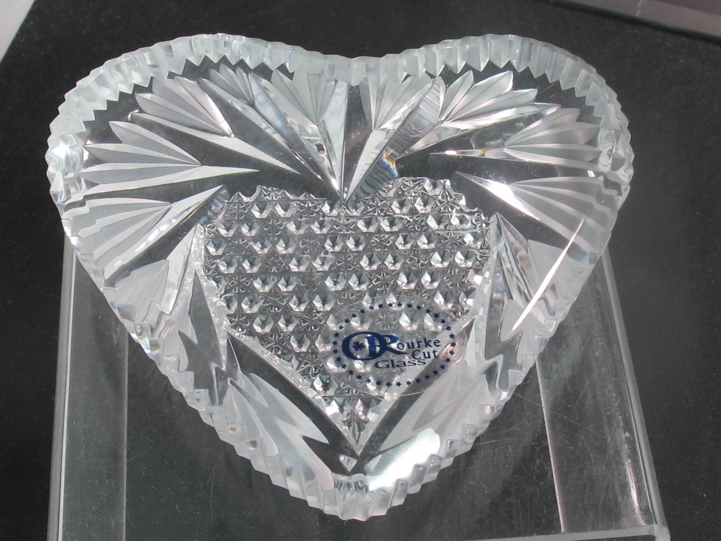 Valentines day Hand Cut 24% lead crystal heart Paperweight signed Peter ORourke