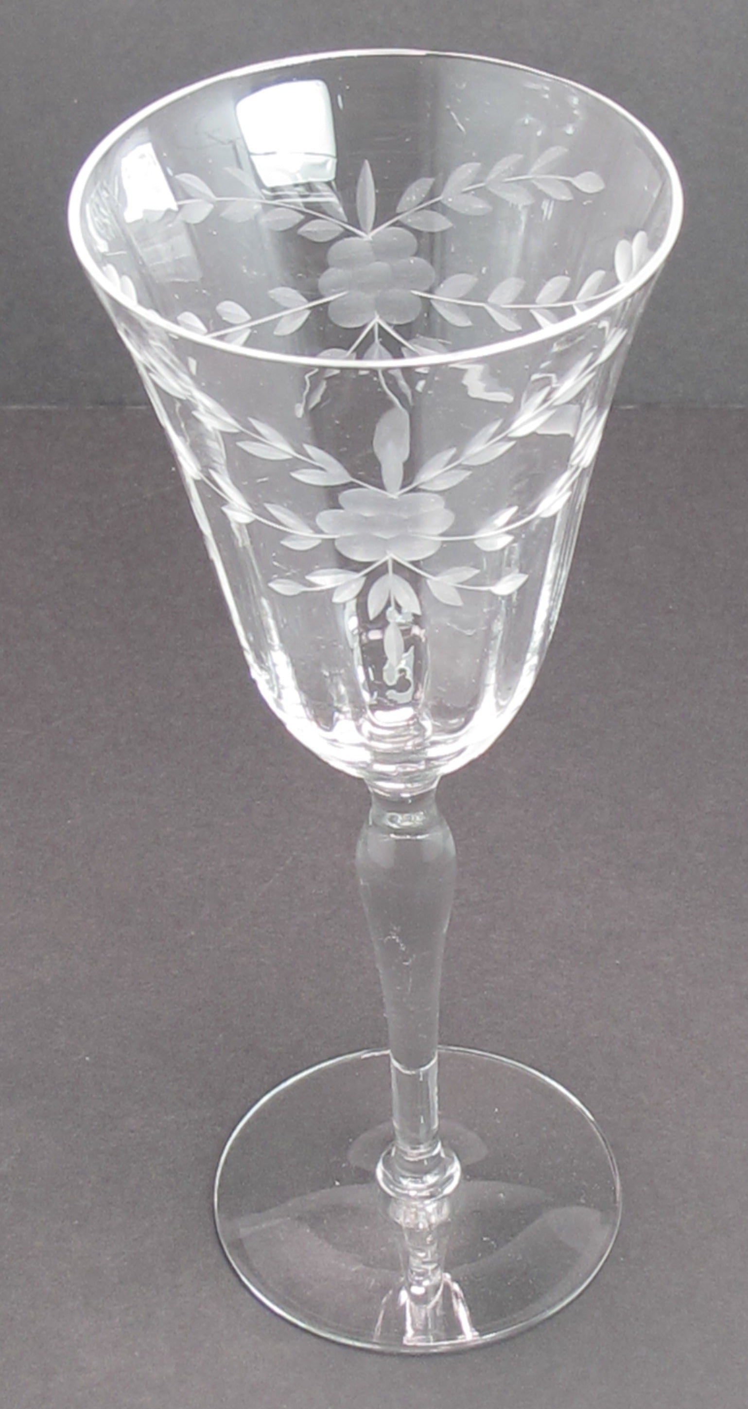 Seneca Crystal Gotham Pattern Paneled Stem 2 outlets Piece Large 8.75