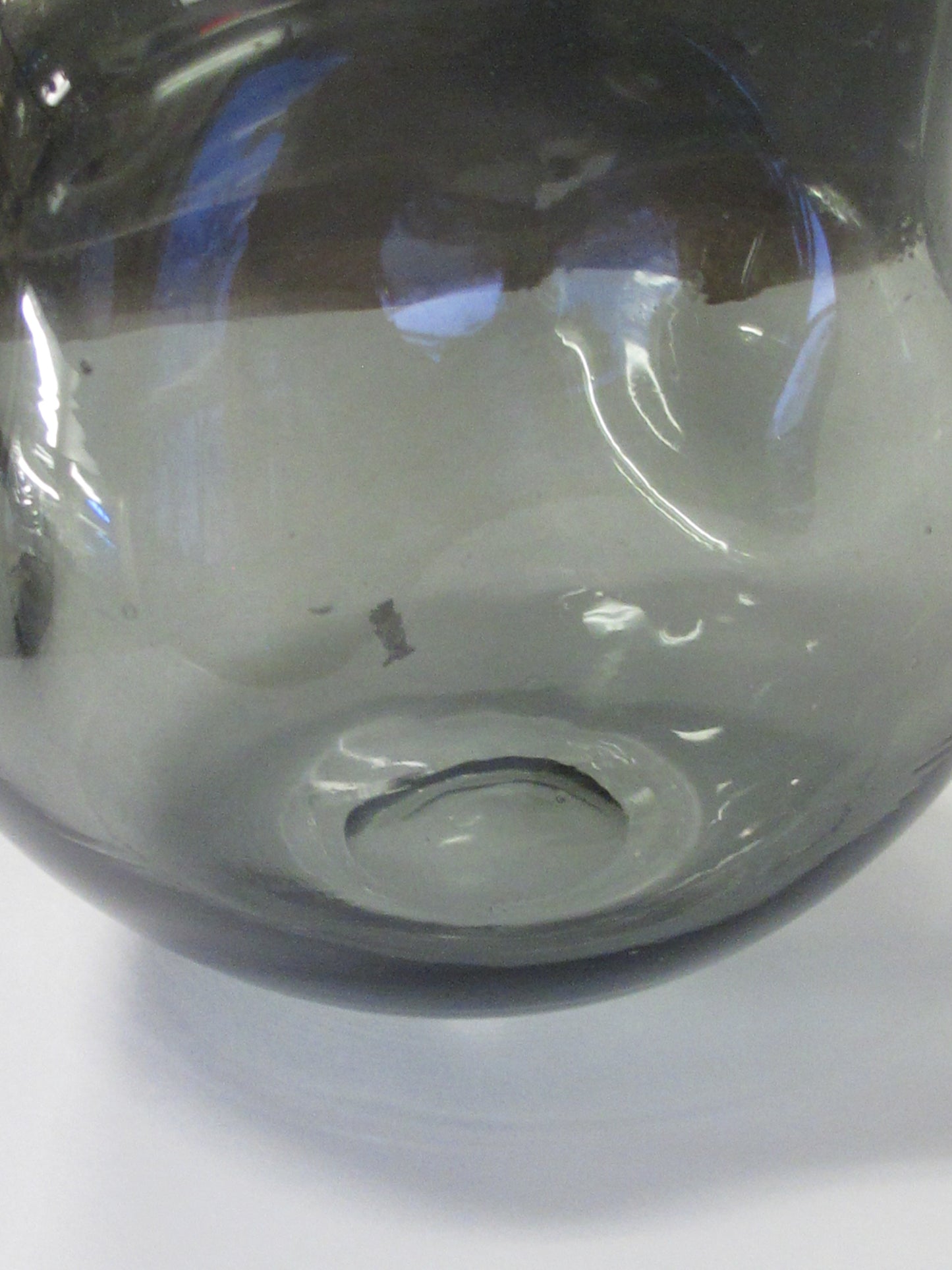 Charcoal glass dimple flower vase vintage lin