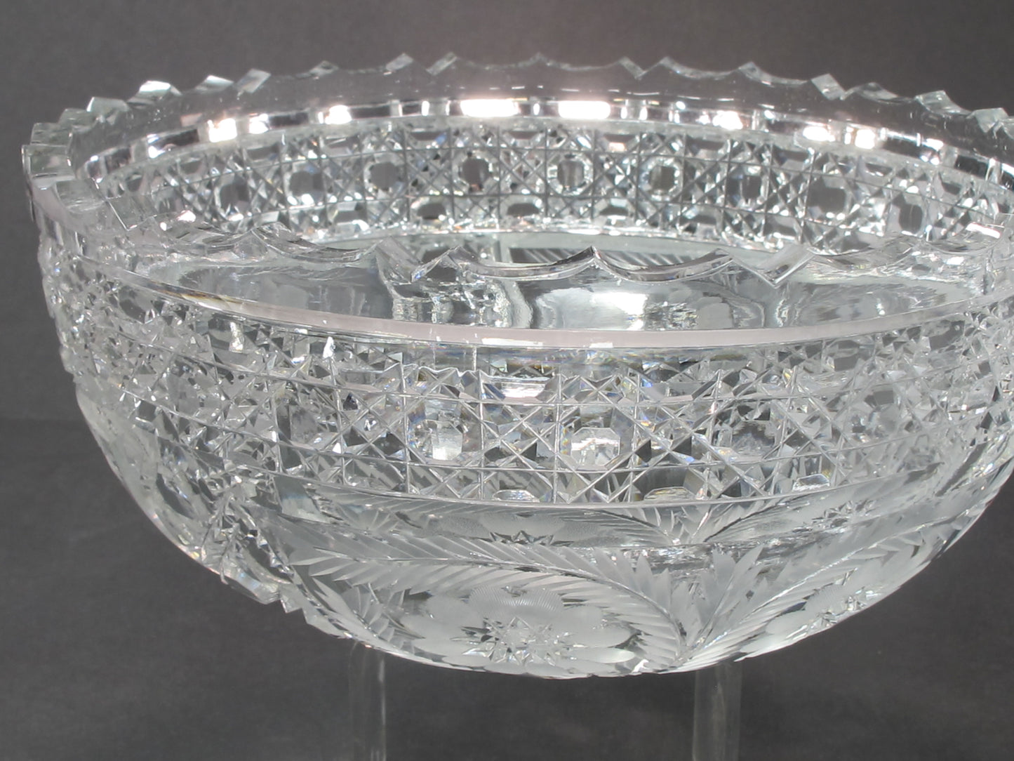 ABP cut glass bowl fern 5219