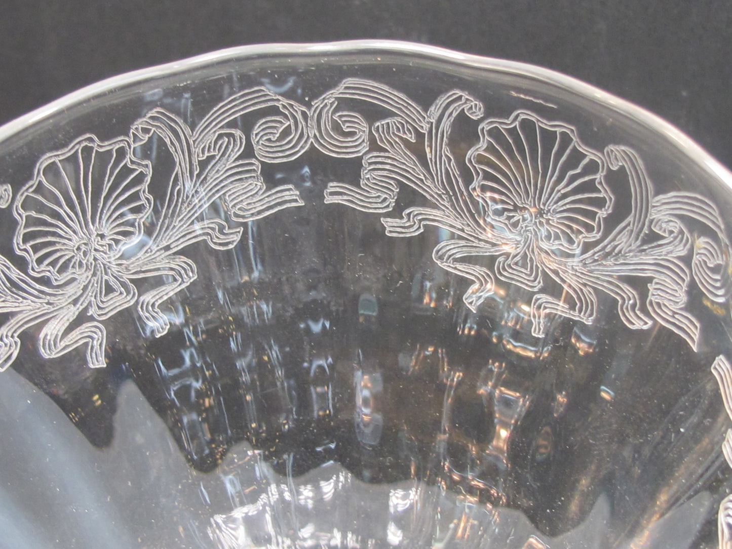 bryce 325 Vintage green stem glass Needle etched bowl optic clear bowl