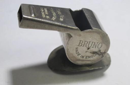 Whistle made in England Acme Thunderer Bruno