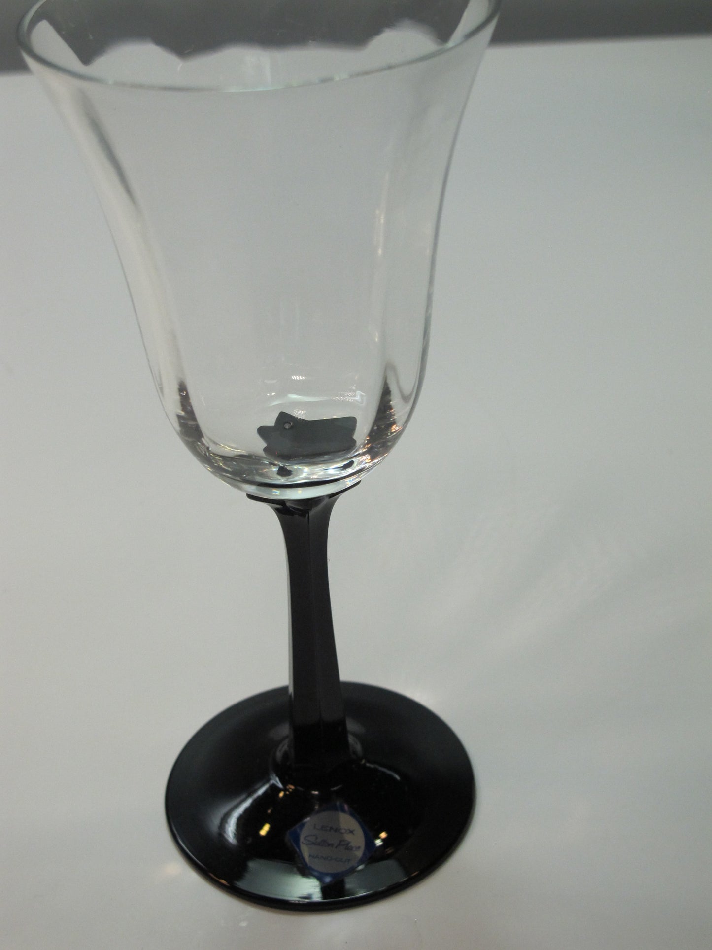 Lenox wine glass sutton place hand blown