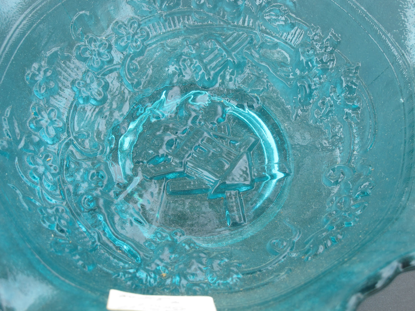 L.E Smith Glass Aqua windmill bowl