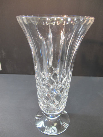 Hand cut crystal vase 629